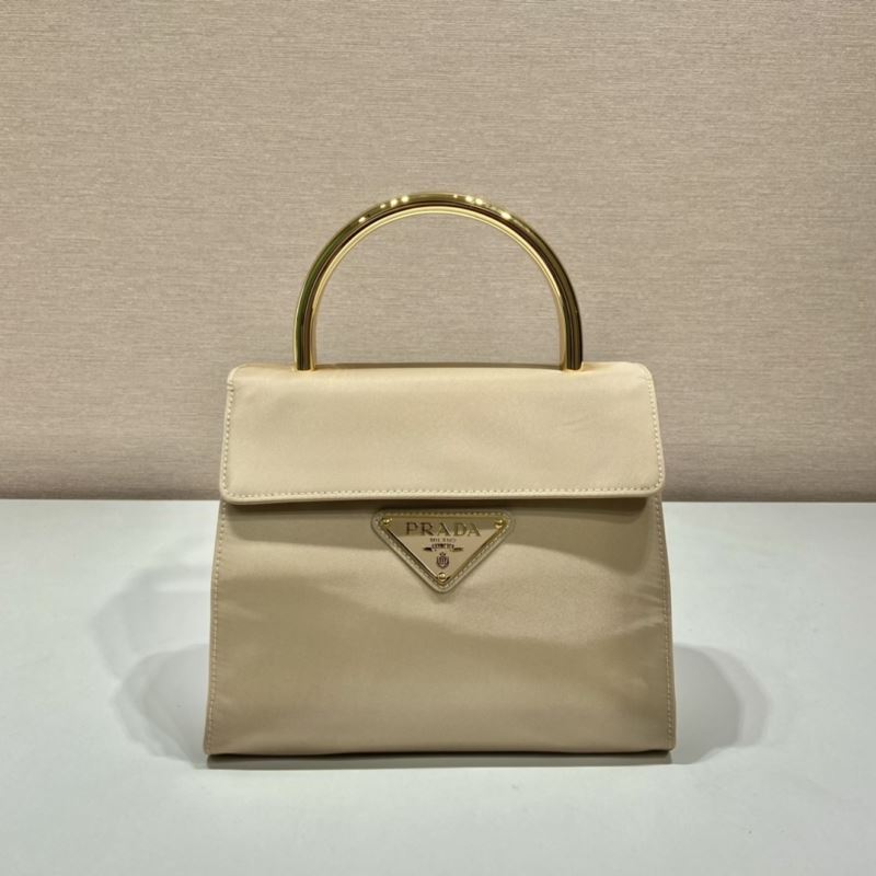 Pra*a top handle bags